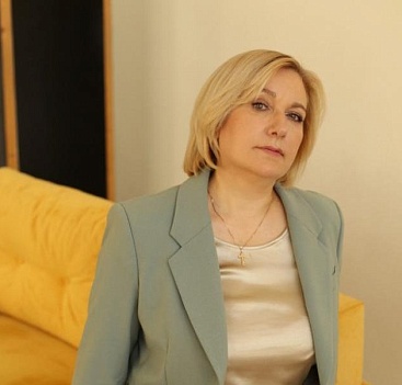 Сероштан Елена